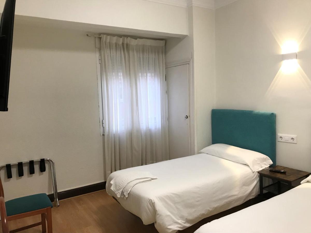 Hostal La Mexicana Сантандер Екстериор снимка