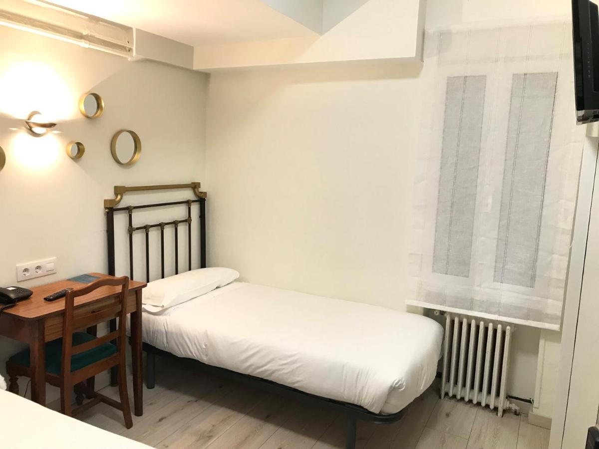 Hostal La Mexicana Сантандер Екстериор снимка